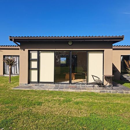 Umbono Private Game Lodge Alexandria  외부 사진