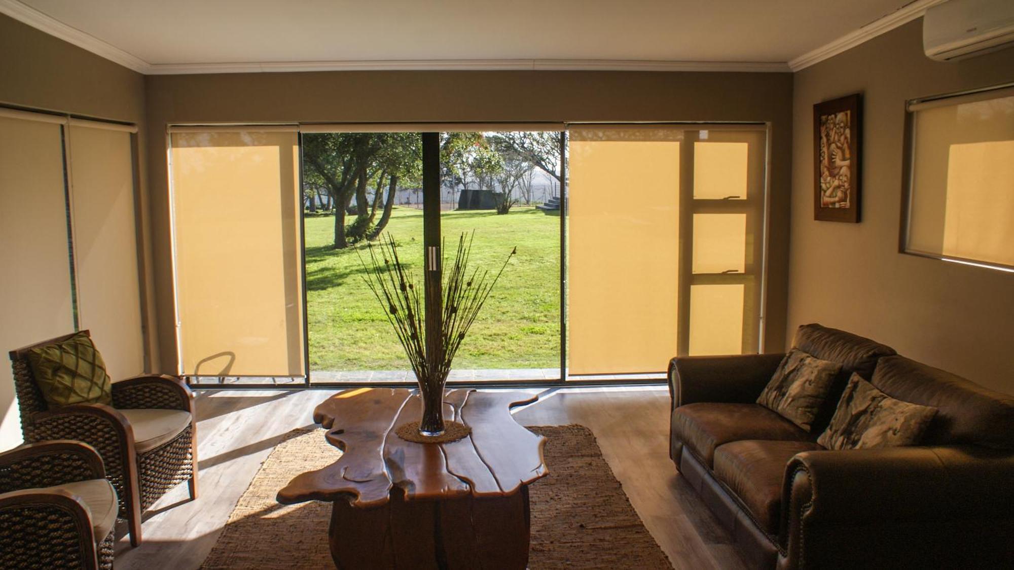 Umbono Private Game Lodge Alexandria  외부 사진