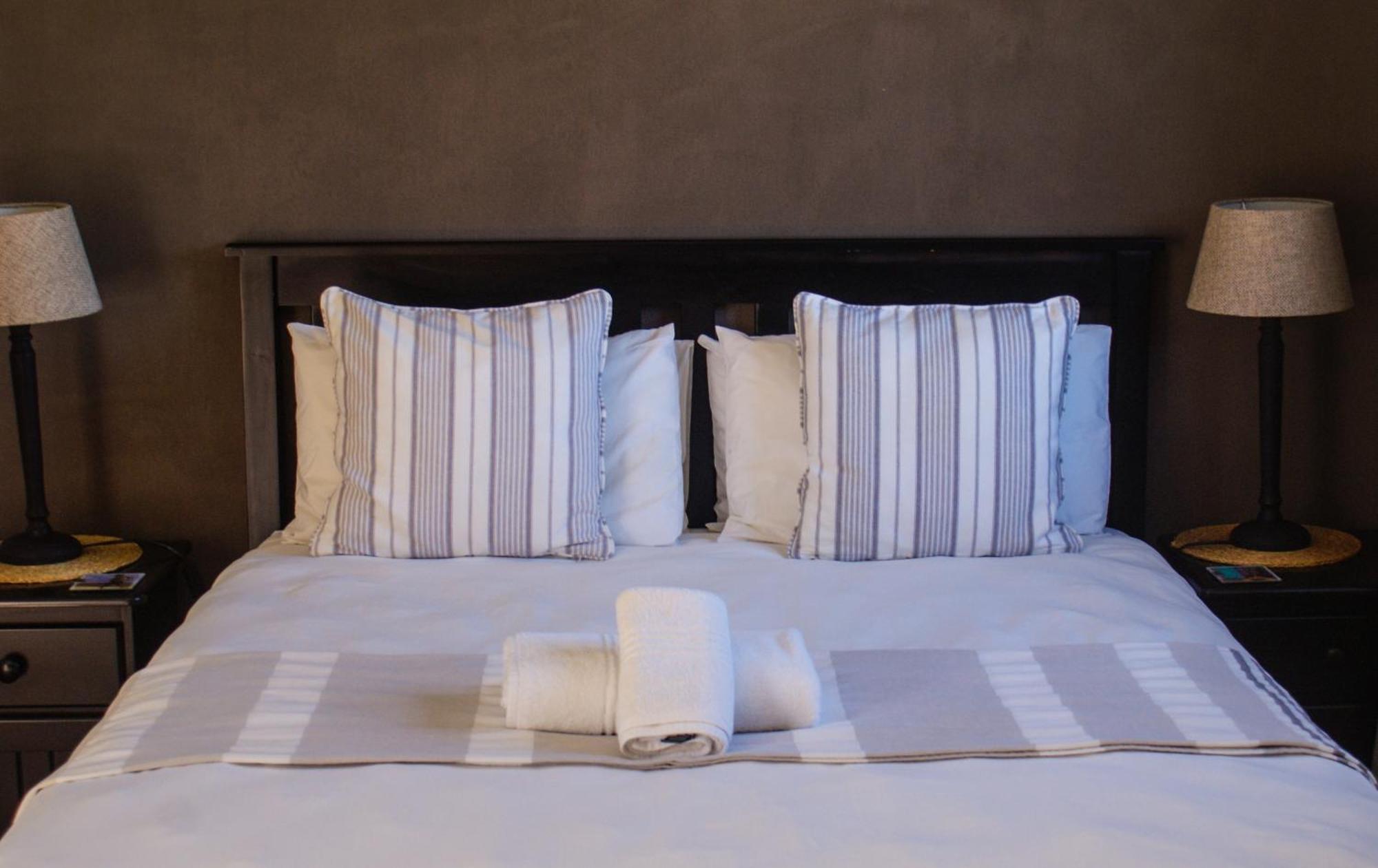Umbono Private Game Lodge Alexandria  객실 사진
